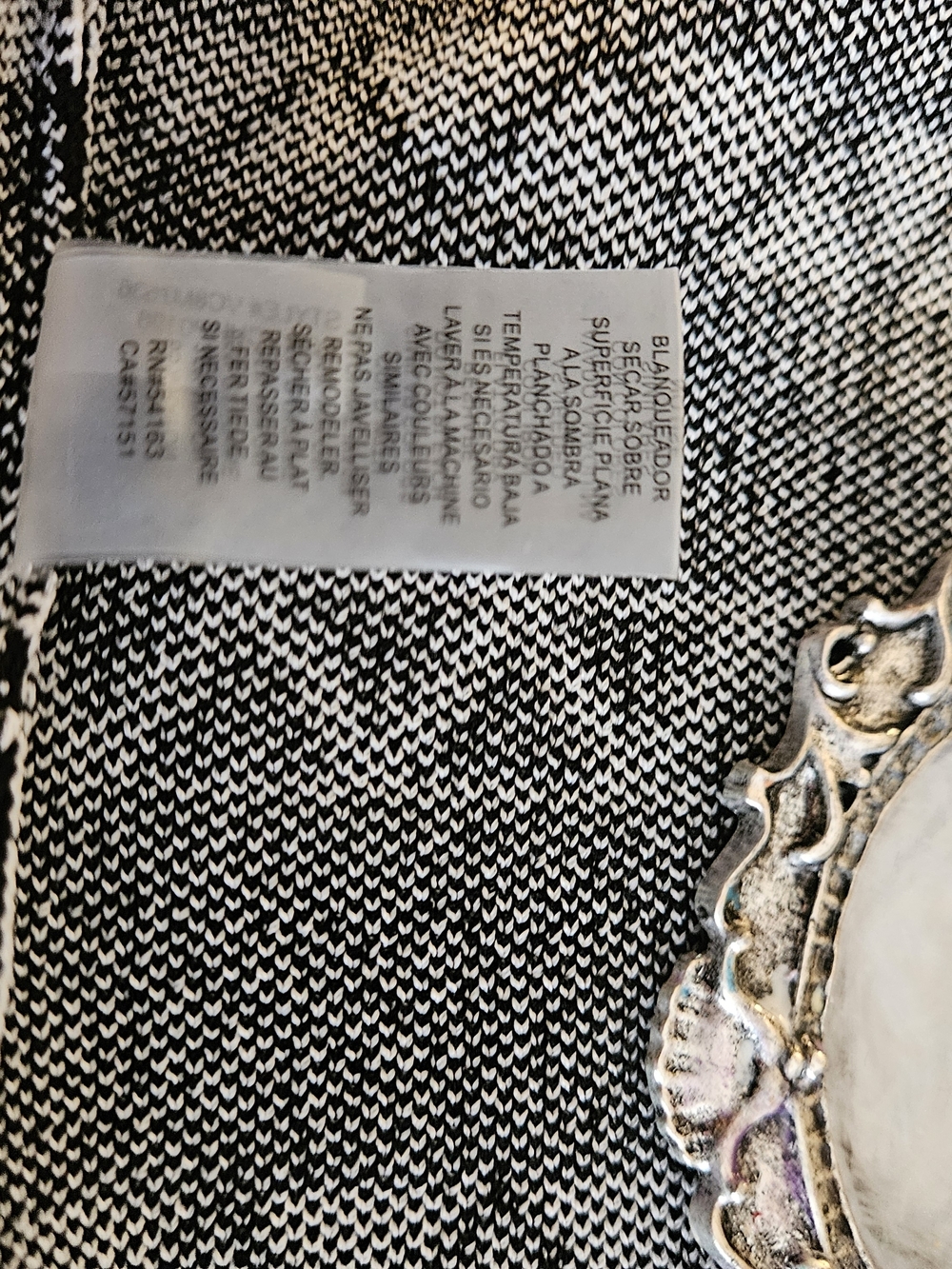 Black and White Geometric Midi Dress by Vince Camuto - Picture 6 of 9